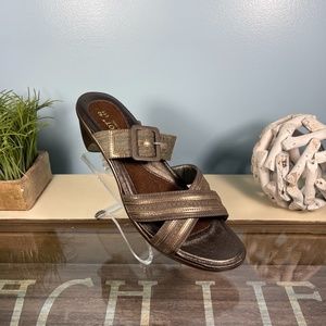 Women’s Naot Marvel Slide Size 41 Coffee
